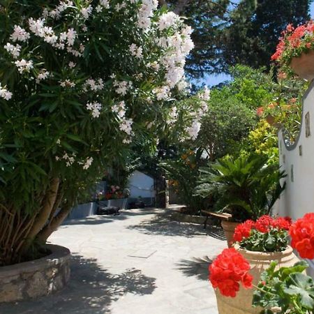 Villa Le Terrazze Di 卡普里 外观 照片