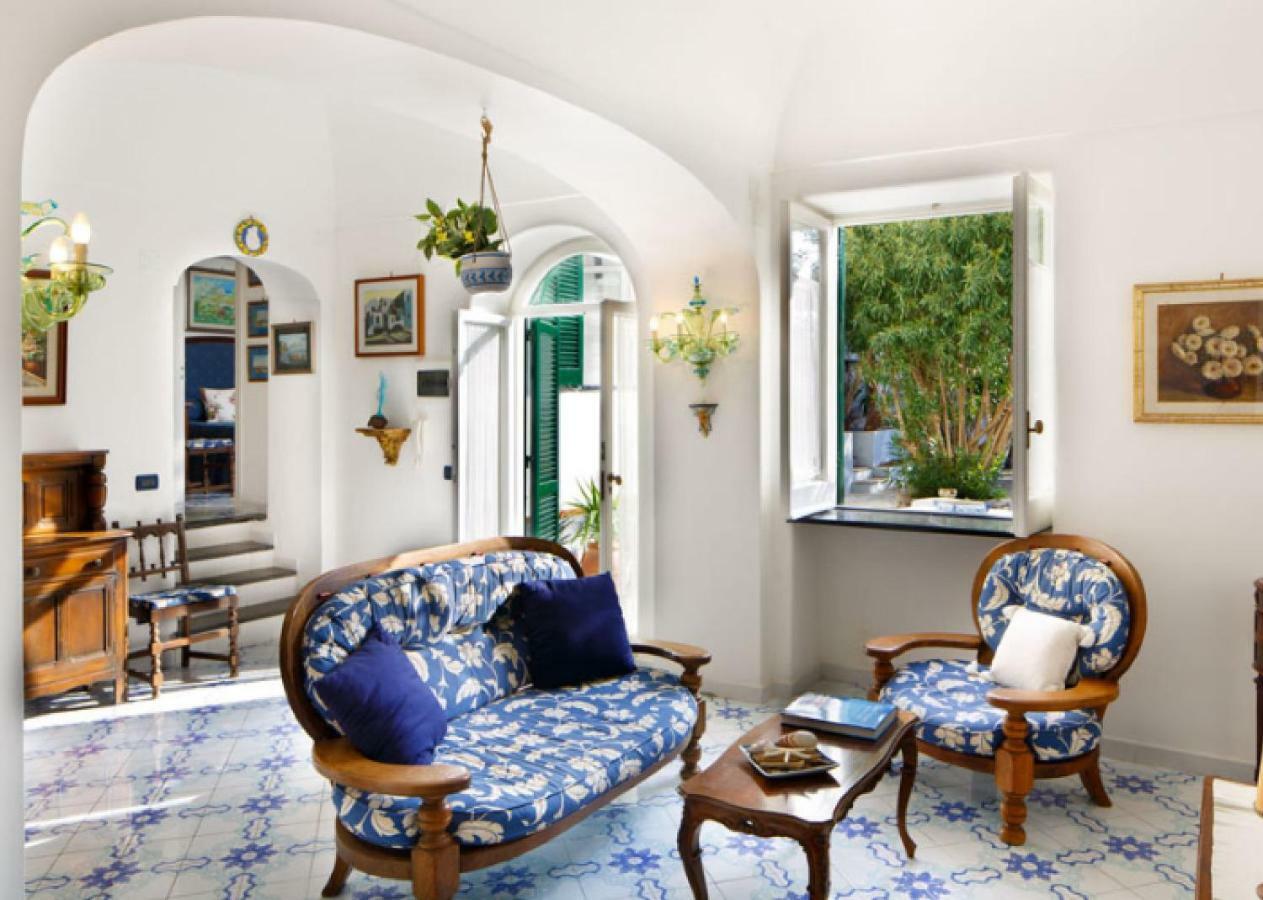 Villa Le Terrazze Di 卡普里 外观 照片