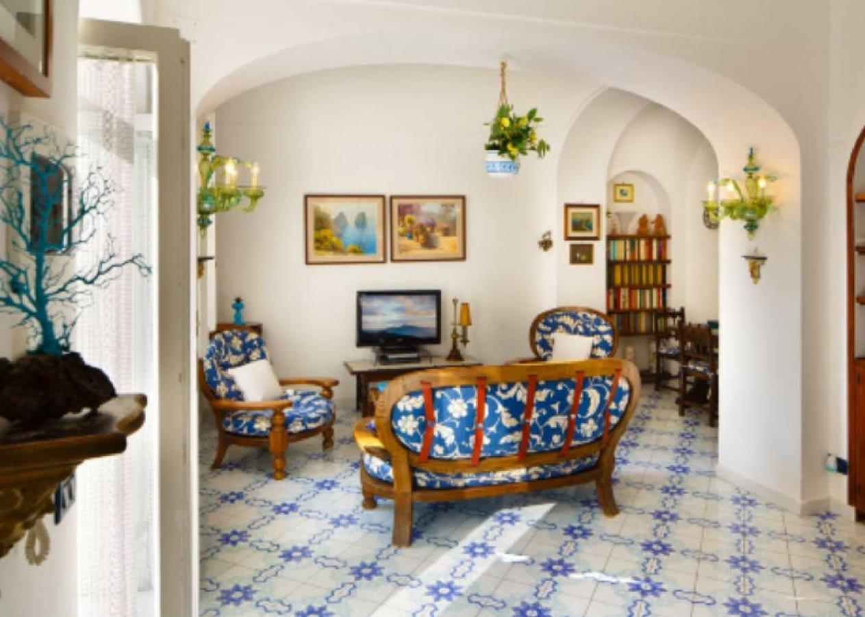 Villa Le Terrazze Di 卡普里 外观 照片
